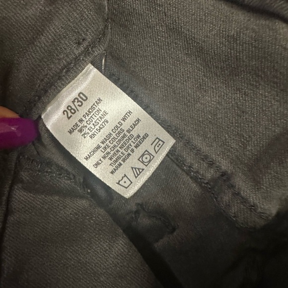 Aeropostale Super Skinny Black/Charcoal Distressed Jeans - Picture 5 of 6